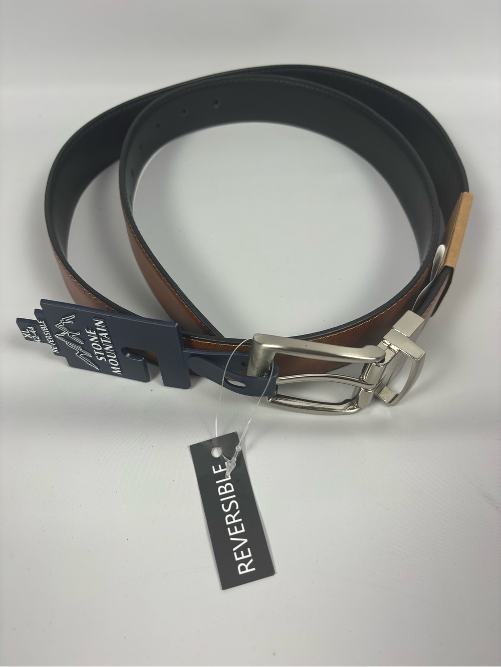 NEW Stone Mountain Mens Reversible Belt Tan Black Bonded Leather 42-44